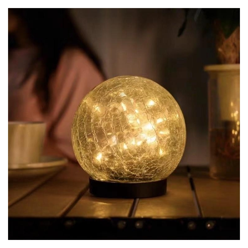 Solar crack garden lamp